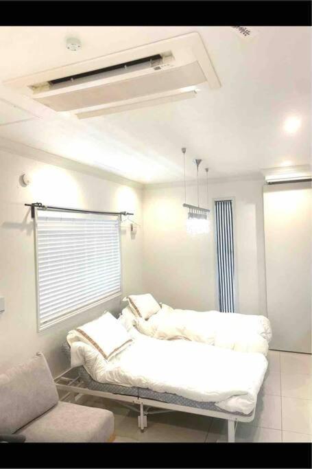Small Villa Tokyo 渋谷まで2駅10分 青山一丁目駅徒歩3分一軒家ペット歓迎お子様歓迎駐車場あり6人までok Ngoại thất bức ảnh